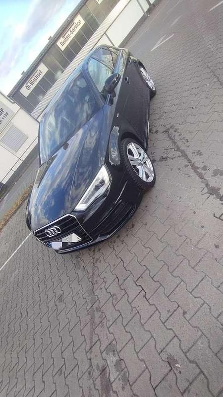 Schwarz Gebraucht 2013 Audi A3 Sportback S-Line Limousine | 10.800 € (Etwas zu teuer) - Bild 1/4