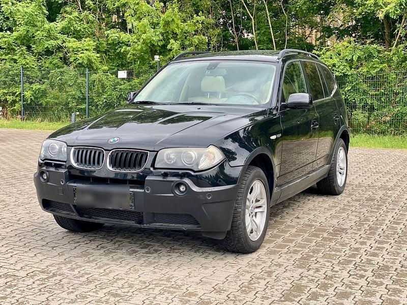 Schwarz Gebraucht 2004 BMW X3 SUV | 4.999 € (Superpreis) - Bild 1/4