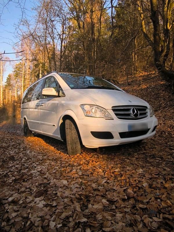 Gebraucht Mercedes Viano 224 PS (164 kW) 2011 Weiß Van / Kleinbus