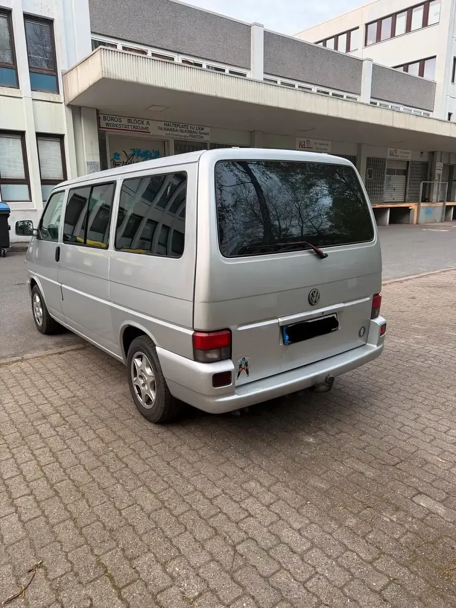 Gebraucht VW T4 102 PS (75 kW) 2000 Silber Van