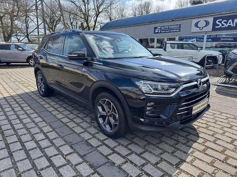 Gebraucht SsangYong Korando Sapphire 163 PS (119 kW) 2022 Space black metallic lak SUV
