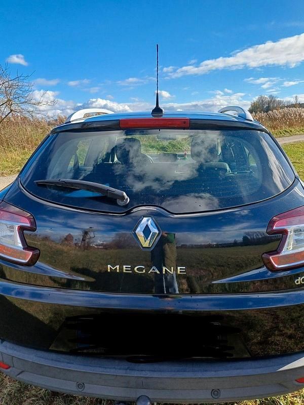 Schwarz Gebraucht 2013 Renault Mégane GrandTour Initiale Paris Kombi | 4.000 € (Fairer Preis) - Bild 1/1