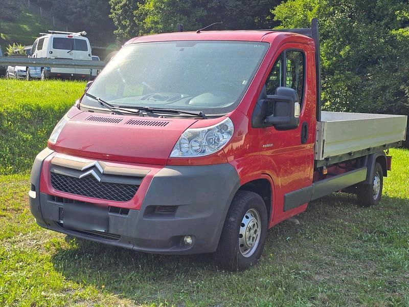 Rot Gebraucht 2009 Citroën Jumper Van / Kleinbus | 6.999 € (Superpreis) - Bild 1/4