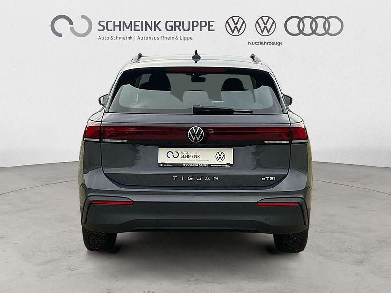 Gebraucht VW Tiguan 131 PS (96 kW) 2025 Delfingrau metallic SUV