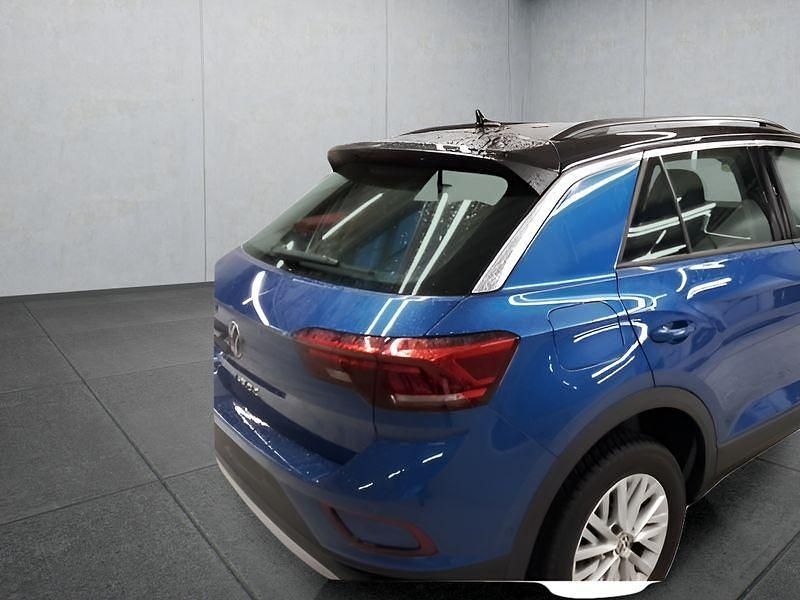 Gebraucht VW T-Roc 150 PS (110 kW) 2025 Blau SUV