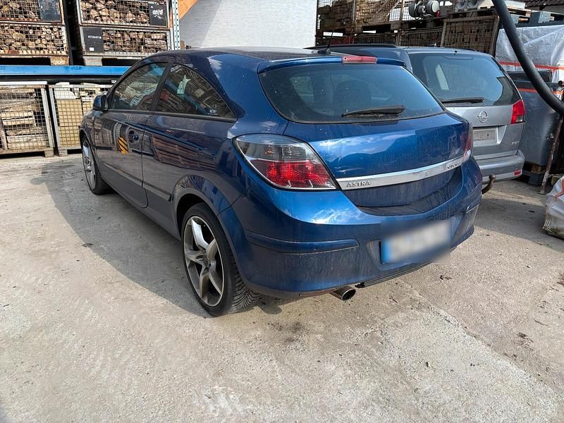 Gebraucht Opel Astra 200 PS (147 kW) 2007 Blau Coupé