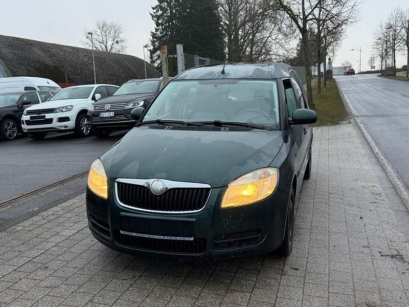 Grün Gebraucht 2008 Skoda Roomster Style Van / Kleinbus | 1.200 € (Superpreis) - Bild 1/4