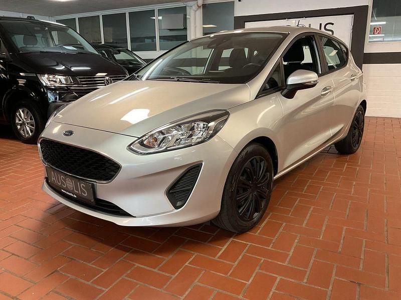 Polarsilber metallic (metallic) Gebraucht 2020 Ford Fiesta Cool & Connect Kleinwagen | 10.790 € (Fairer Preis) - Bild 1/4