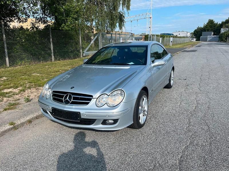 Grau Gebraucht 2007 Mercedes CLK200 Elegance | 3.750 € (Guter Preis) - Bild 1/4