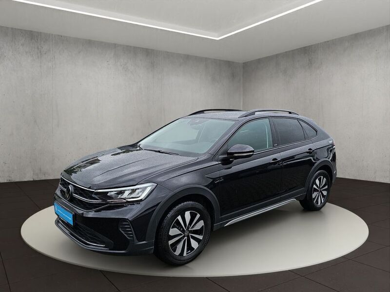 Deep black perleffekt Gebraucht 2024 VW Taigo Move SUV | 21.400 € (Guter Preis) - Bild 1/4