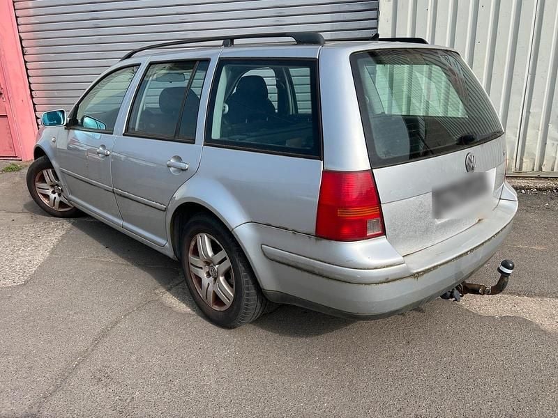 Gebraucht VW Golf IV 101 PS (74 kW) 2001 Silber Kombi