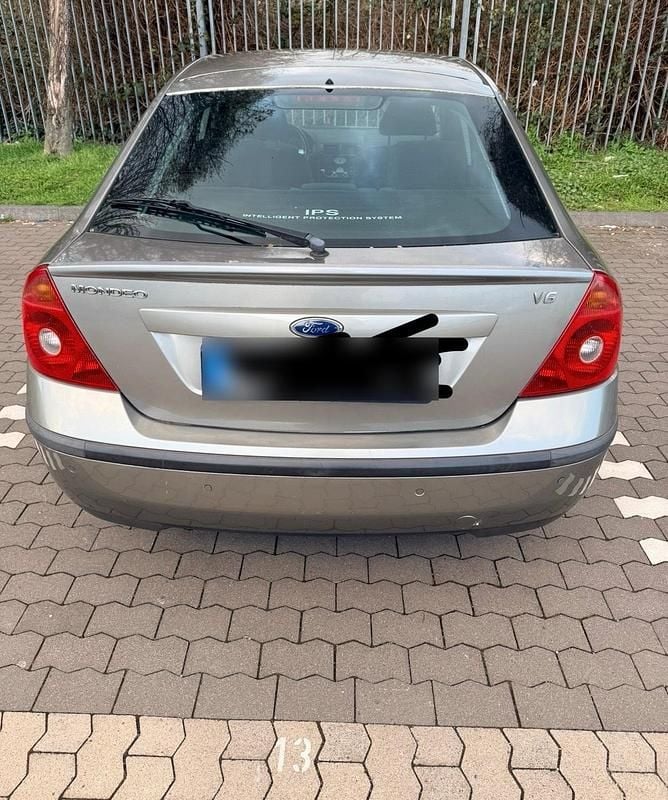 Gebraucht Ford Mondeo 170 PS (125 kW) 2002 Andere farben Limousine