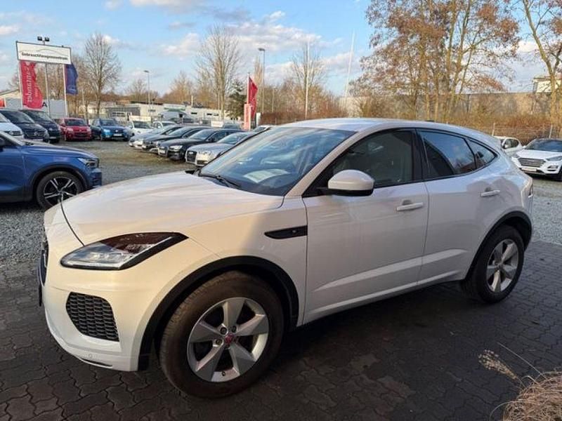 Gebraucht Jaguar E-Pace R-Dynamic 150 PS (110 kW) 2019 Yulong white (metallic) SUV