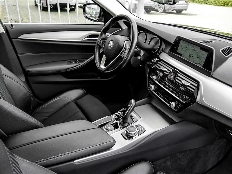 Gebraucht BMW 530 Sport Line 252 PS (185 kW) 2018 Schwarz Limousine