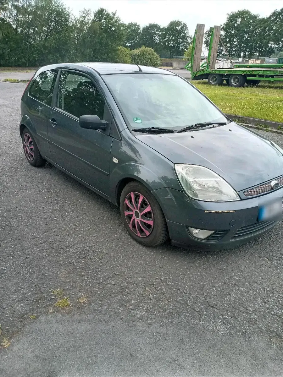 Gebraucht Ford Fiesta 80 PS (58 kW) 2004 Kleinwagen