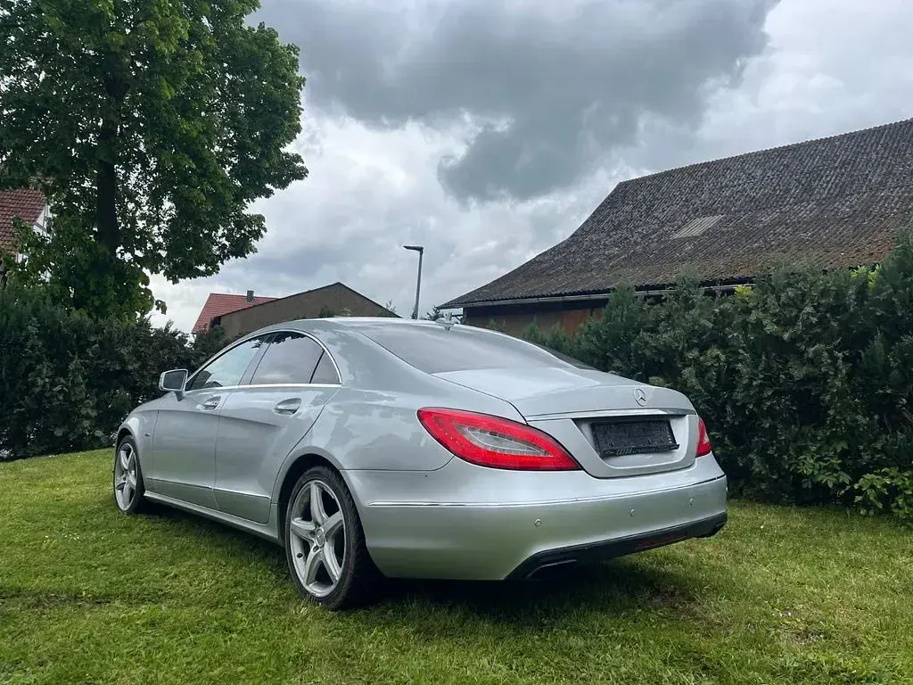 Gebraucht Mercedes CLS350 265 PS (194 kW) 2011 Limousine
