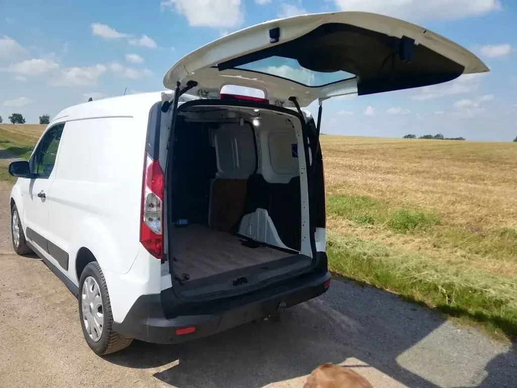 Gebraucht Ford Transit Connect 101 PS (74 kW) 2021 Weiß Van / Kleinbus