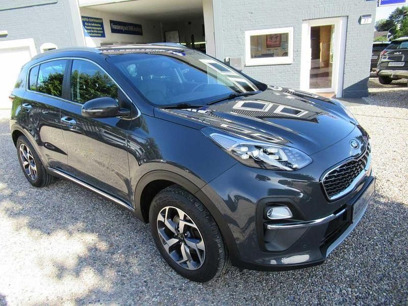 Gebraucht Kia Sportage DREAM-TEAM Edition 132 PS (97 kW) 2021 Grau SUV