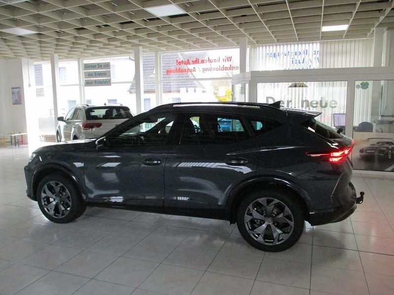 Neu Cupra Formentor 150 PS (110 kW) 2025 Blau SUV