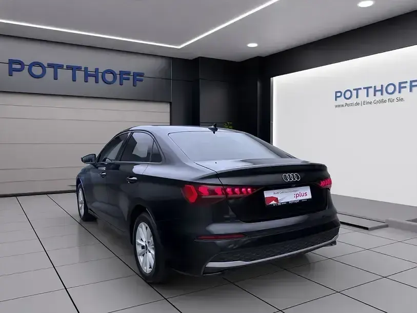 Gebraucht Audi A3 Sport 150 PS (110 kW) 2025 Schwarz Limousine