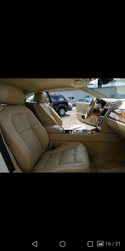 Weiß Gebraucht 2011 Jaguar XK8 Coupé | 23.900 € - Bild 1/4