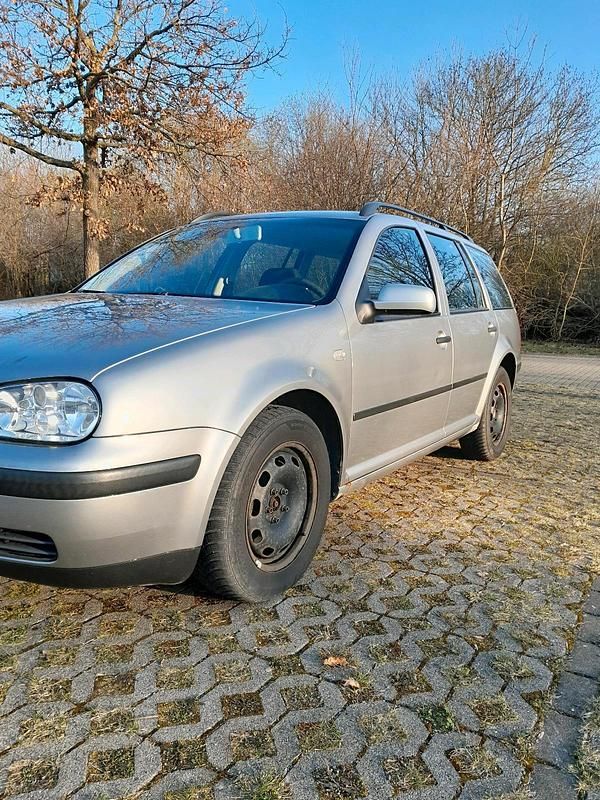 Gebraucht VW Golf IV 105 PS (77 kW) 2003 Grau Kombi