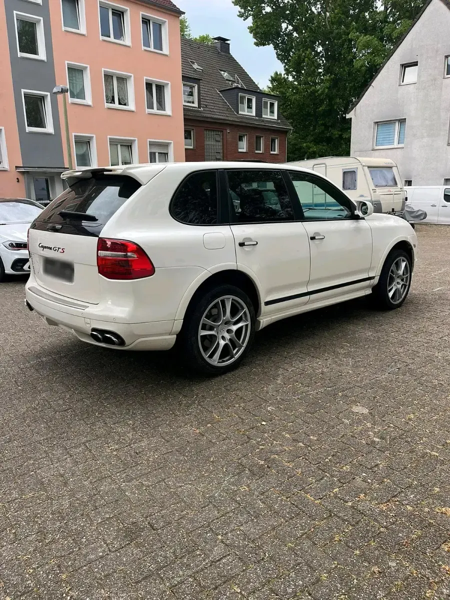 Usata Porsche Cayenne GTS 2007 Bianco SUV