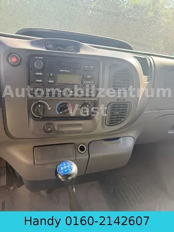 Usata Ford Transit 120 CV (88 kW) 2000 Argento Monovolume