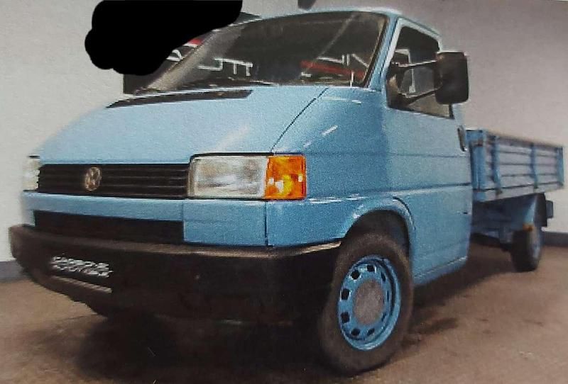Gebraucht VW T4 105 PS (77 kW) 1993 Blau Van