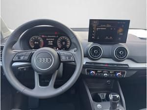 Gebraucht Audi Q2 Advanced Plus 150 PS (110 kW) 2025 Schwarz (brillantschwarz) SUV