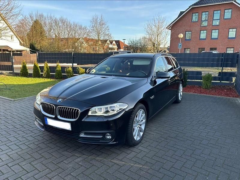 Schwarz Gebraucht 2016 BMW 530 Performance Kombi | 17.700 € (Fairer Preis) - Bild 1/4