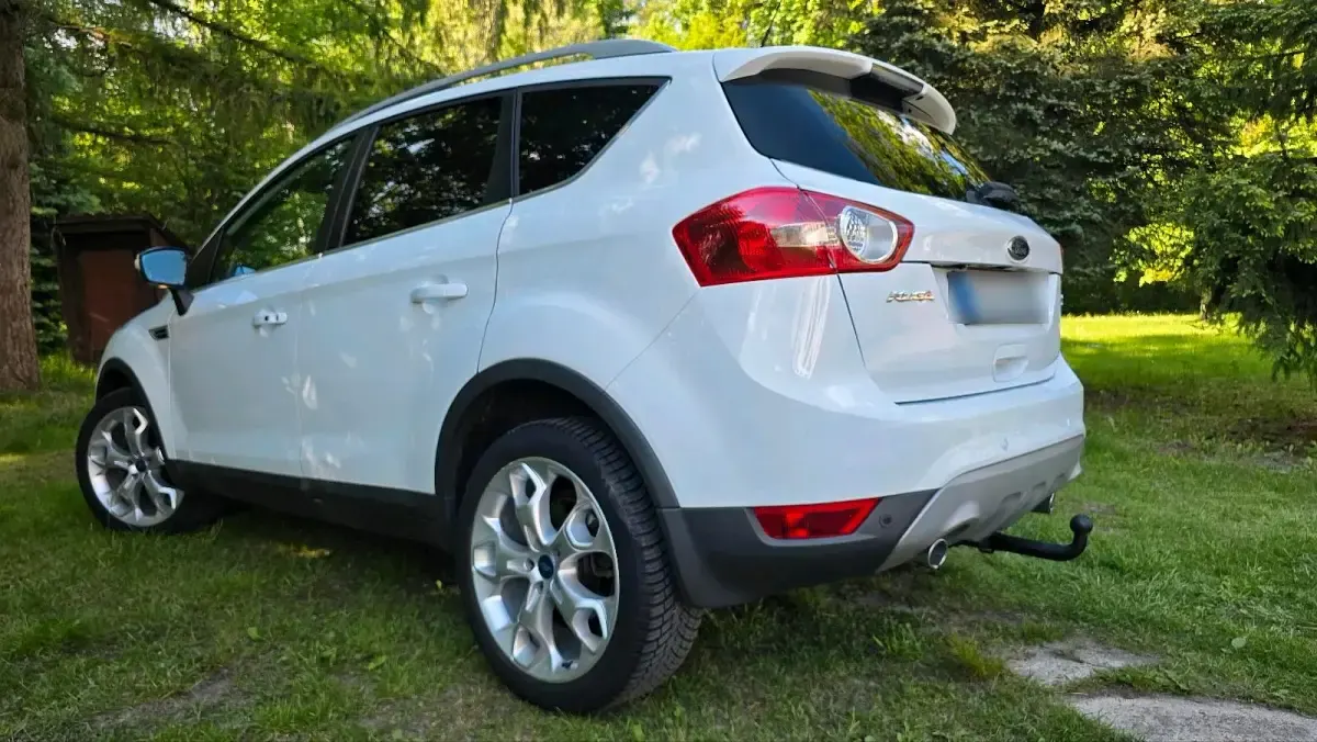 Gebraucht Ford Kuga Titanium S 140 PS (102 kW) 2012 Weiß SUV