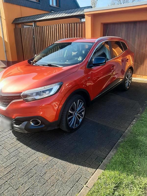Gebraucht Renault Kadjar 110 PS (80 kW) 2015 Rot SUV