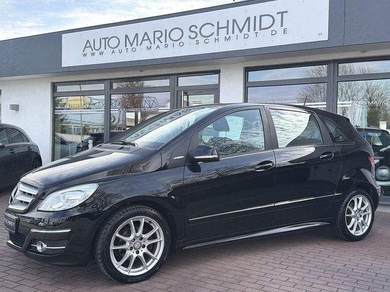 Gebraucht Mercedes B160 Chrome 95 PS (69 kW) 2011 Schwarz Van / Kleinbus