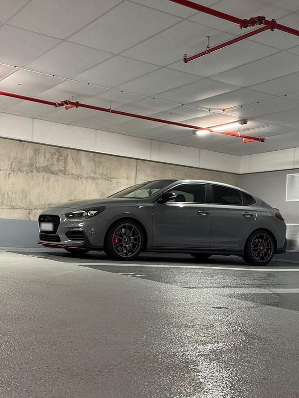 Gebraucht Hyundai i30 280 PS (205 kW) 2019 Limousine