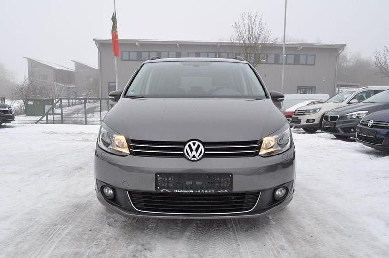 Gebraucht VW Touran Match 140 PS (102 kW) 2013 Grau Van / Kleinbus
