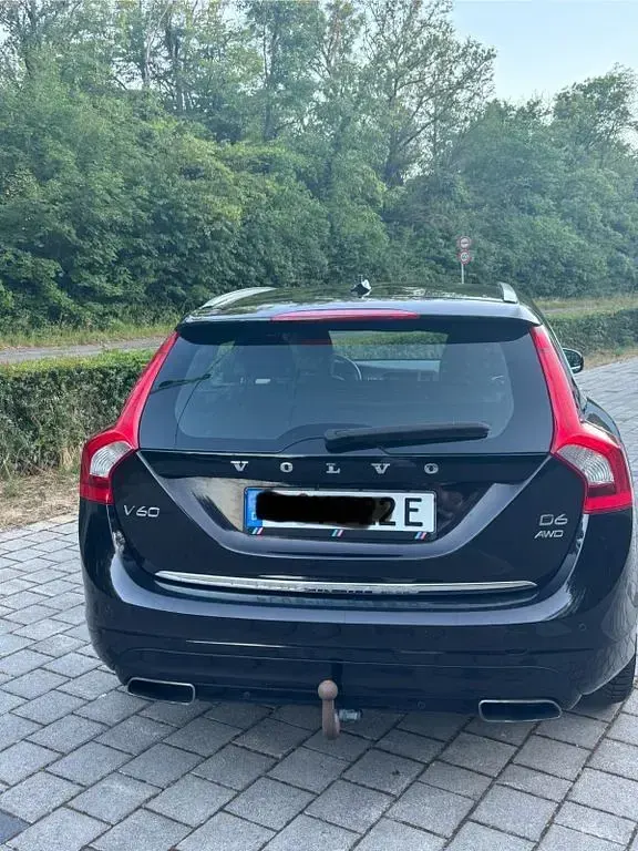 Gebraucht Volvo V60 Summum 288 PS (211 kW) 2013 Schwarz Kombi