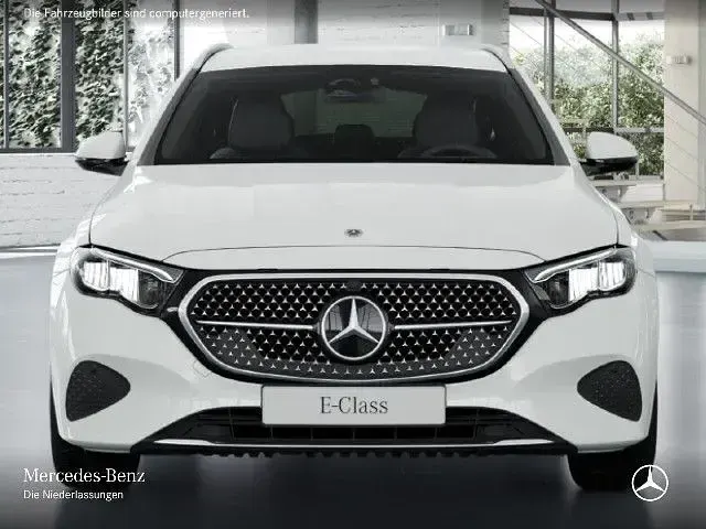 Gebraucht Mercedes E220 Avantgarde 197 PS (144 kW) 2025 Polarweiß Kombi