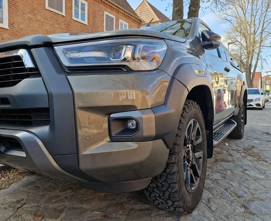 Gebraucht Toyota HiLux 204 PS (150 kW) 2021 Pickup