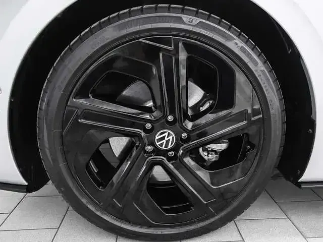 Second-hand VW ID.3 GTX 239 kW (326 CP) 2025 Argintiu Hatchback