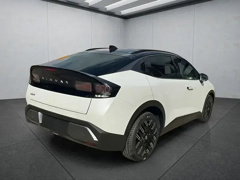 Neu Nissan Leaf Evolve 160 kW (218 PS) 2026 Weiß SUV