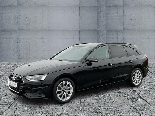 Używany Audi A4 Advanced 150 KM (110 kW) 2022 Czarny Kombi