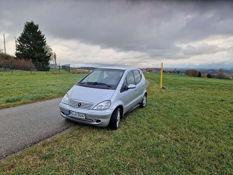 Gebraucht Mercedes A140 Avantgarde 82 PS (60 kW) 2001 Silber Limousine
