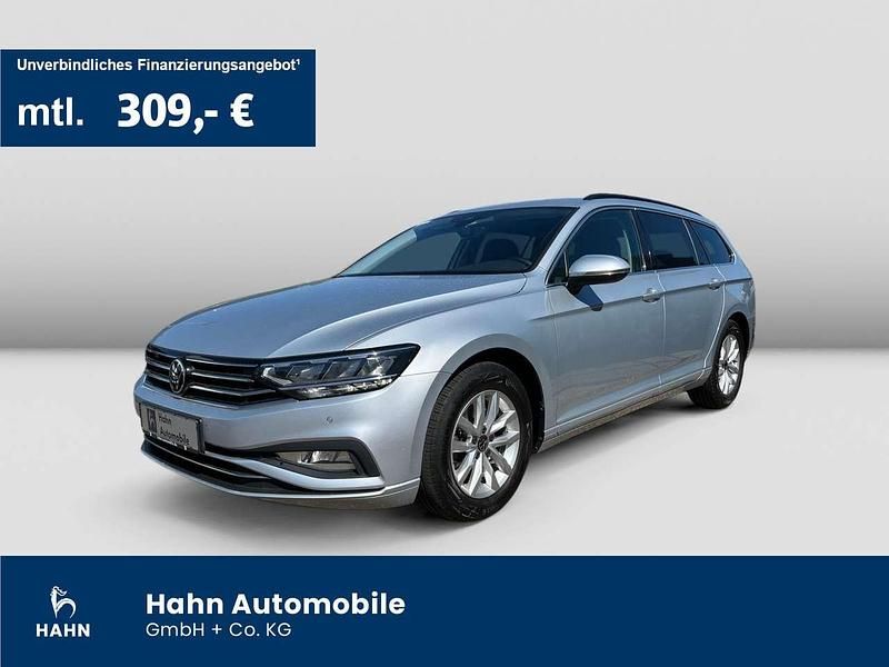 Silber Gebraucht 2022 VW Passat Business Kombi | 19.490 € (Fairer Preis) - Bild 1/3