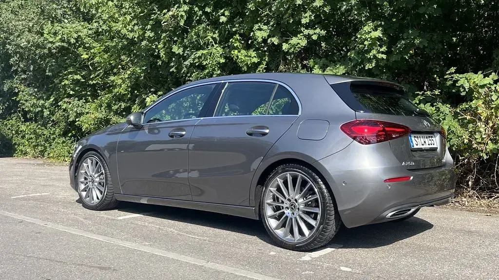 Gebraucht Mercedes A250 AMG 224 PS (164 kW) 2025 Grau Limousine