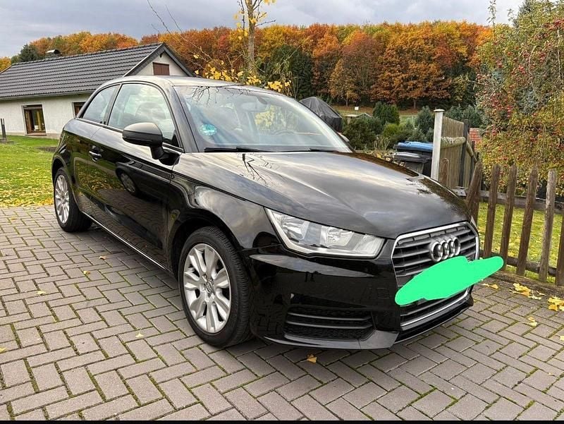 Gebraucht Audi A1 90 PS (66 kW) 2015 Schwarz Kleinwagen