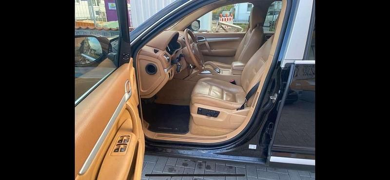 Gebraucht Porsche Cayenne 239 PS (175 kW) 2009 Schwarz SUV