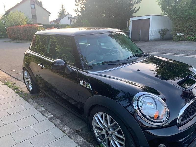 Gebraucht Mini Cooper S 184 PS (135 kW) 2011 Schwarz Kleinwagen
