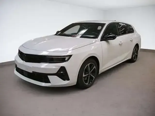 Gebraucht Opel Astra S 131 PS (96 kW) 2024 Weiß Kleinwagen