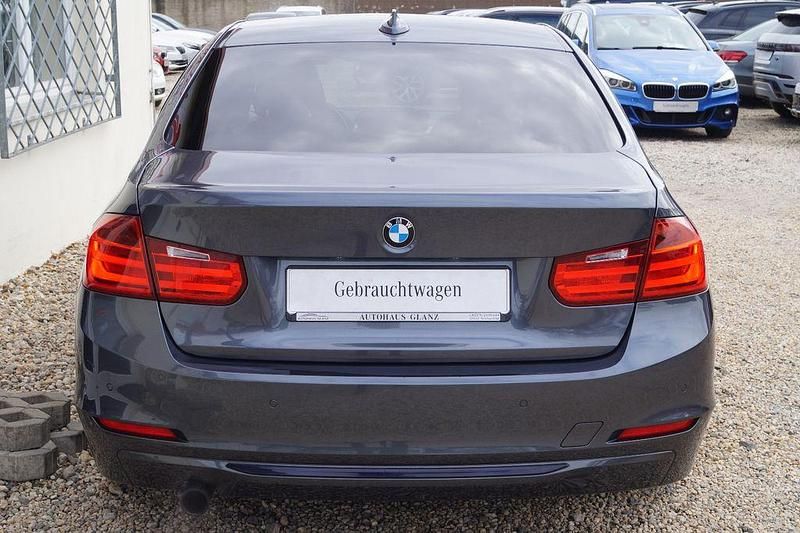 Gebraucht BMW 316 136 PS (100 kW) 2015 Grau Limousine